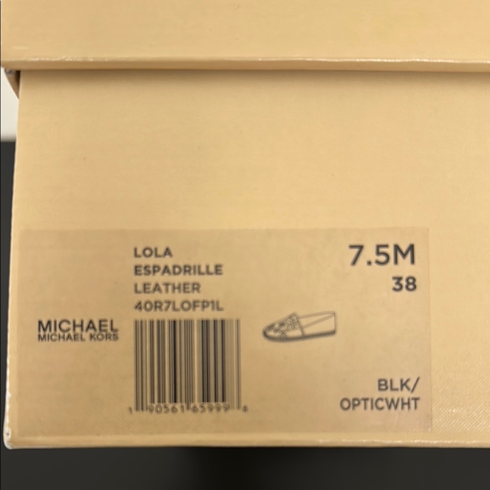 NIB Michael Kors Black Floral Espadrilles - Picture 4 of 4